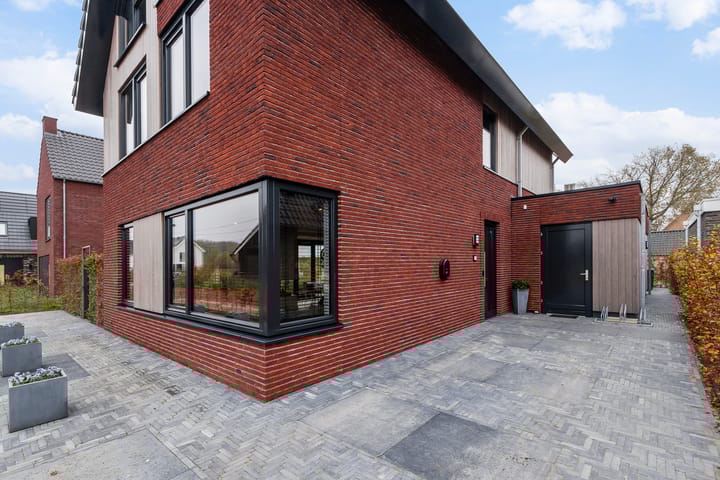 Foto 7 van Piramide 11