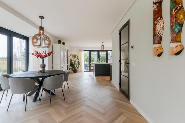 Foto 15 van Piramide 11