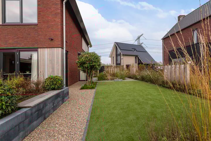 Foto 35 van Piramide 11