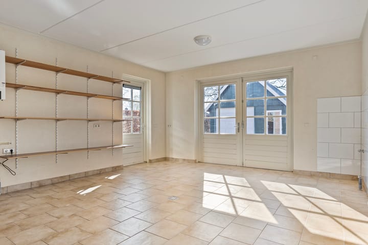 Foto 15 van Meester Kunstweg 57