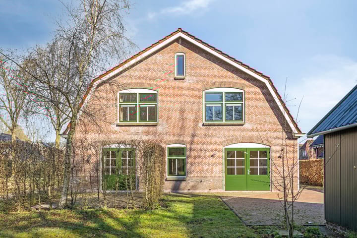 Foto 36 van Meester Kunstweg 57