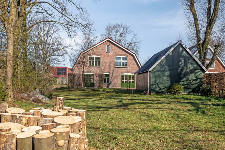 Foto 40 van Meester Kunstweg 57