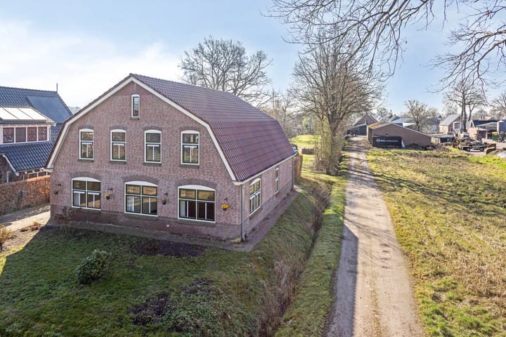 Foto 48 van Meester Kunstweg 57