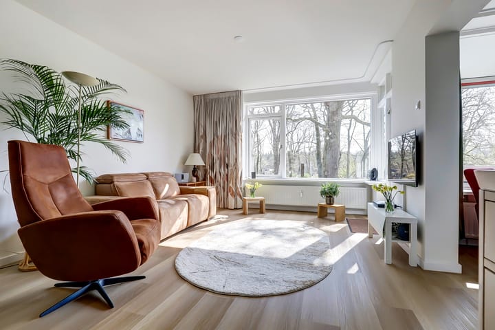 Foto 2 van Stationsplein 54