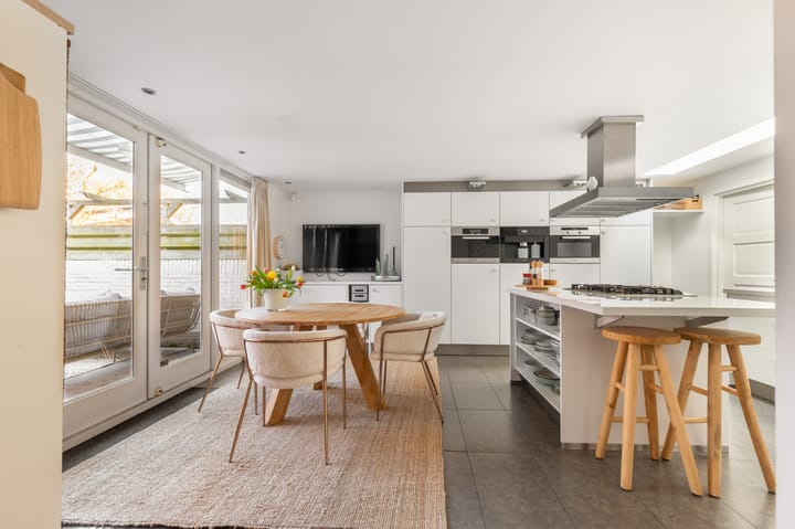 Foto 15 van Dr. Leenaersstraat 25