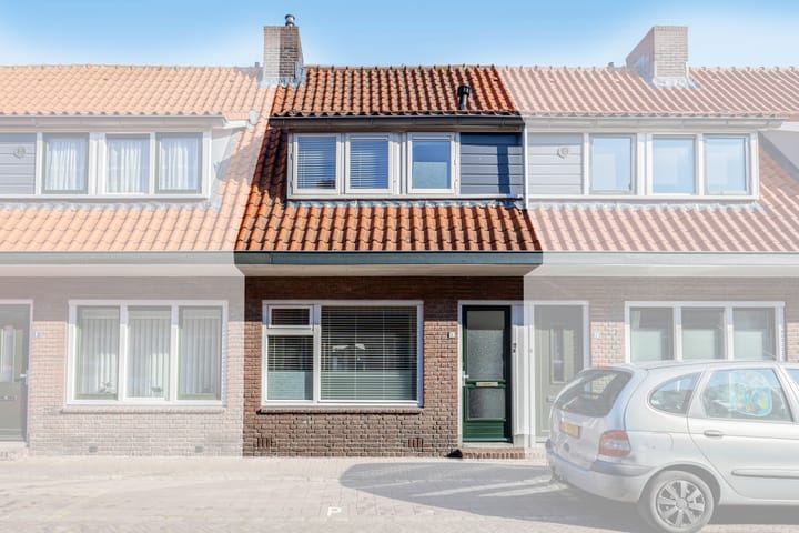 Foto 1 van Celzusterenstraat 8