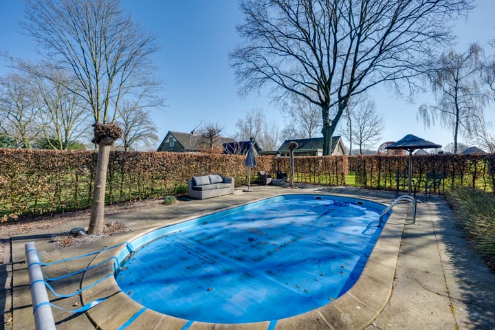 Foto 4 van Hoevenseweg 45