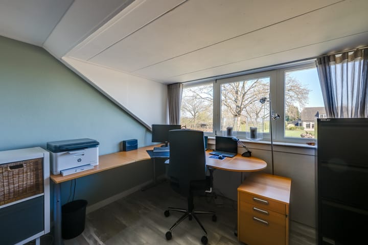 Foto 29 van Hoevenseweg 45