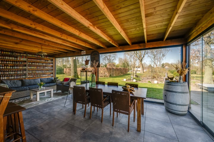 Foto 34 van Hoevenseweg 45