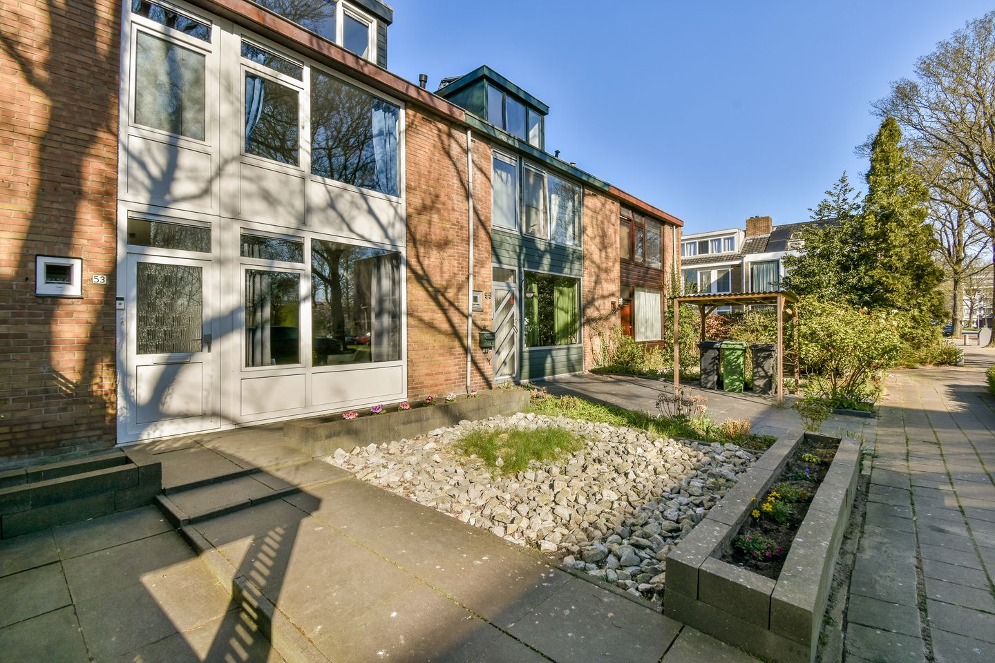 Foto 1 van Camera Obscuralaan 53