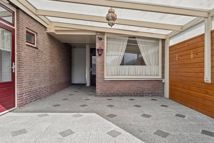 Foto 19 van Ds. Louwe Kooymanslaan 3