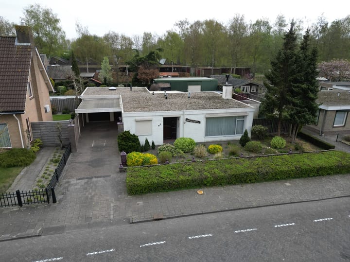 Foto 27 van Ds. Louwe Kooymanslaan 3