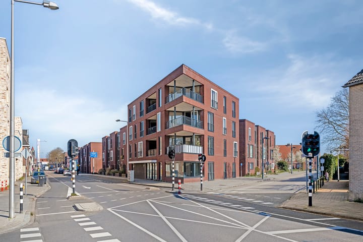 Foto 9 van Deurningerstraat 70