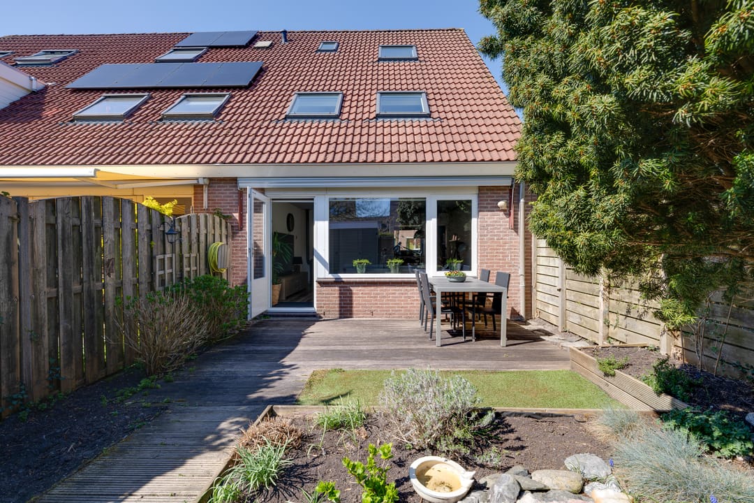 Foto 2 van Kamillestraat 1