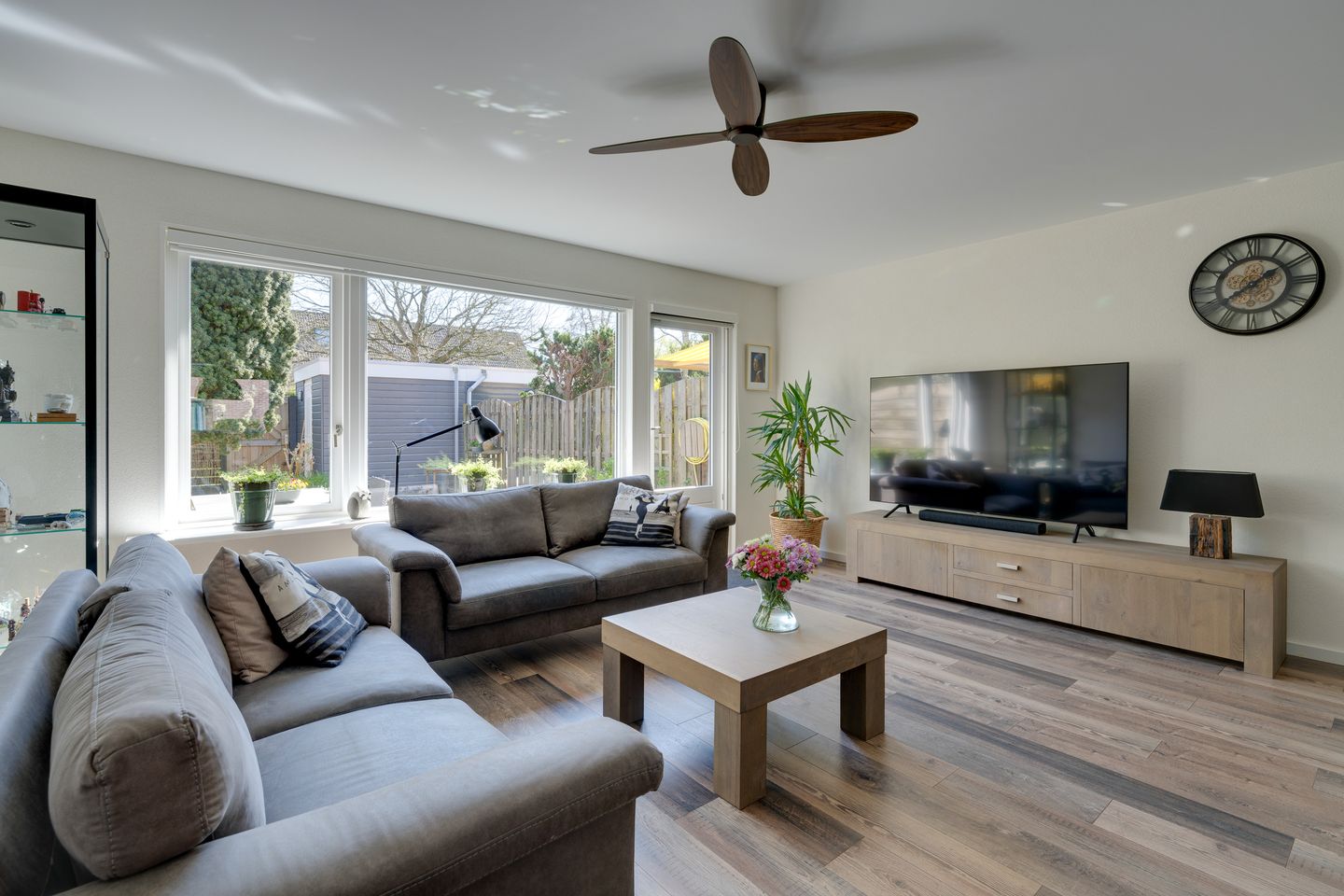 Foto 5 van Kamillestraat 1