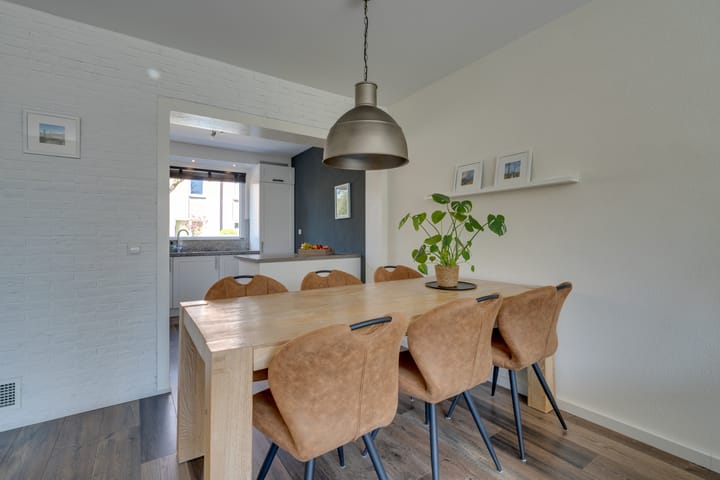 Foto 9 van Kamillestraat 1