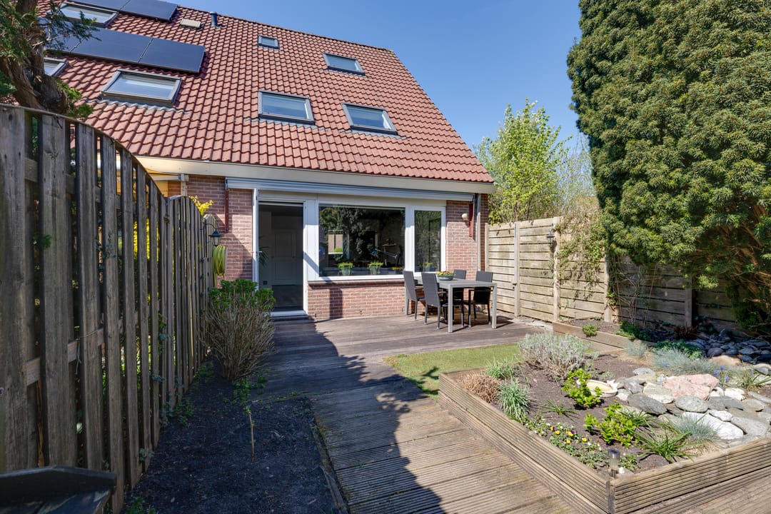 Foto 31 van Kamillestraat 1