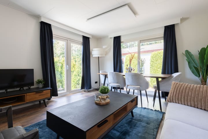 Photo 10 of Nieuwe Prinsenweg 7-10