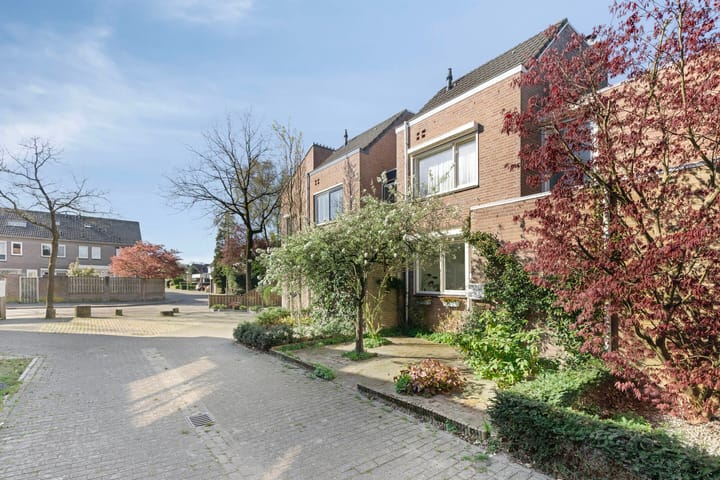 Foto 32 van Duinkerkenlaan 79