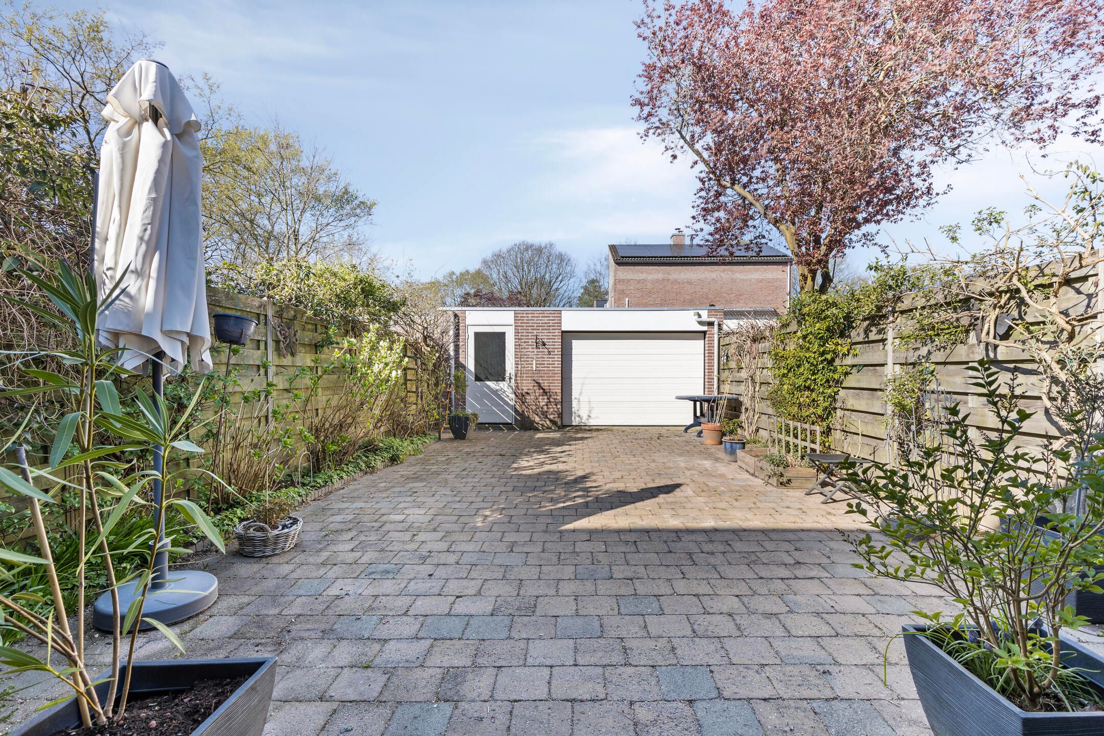 Foto 27 van Duinkerkenlaan 79