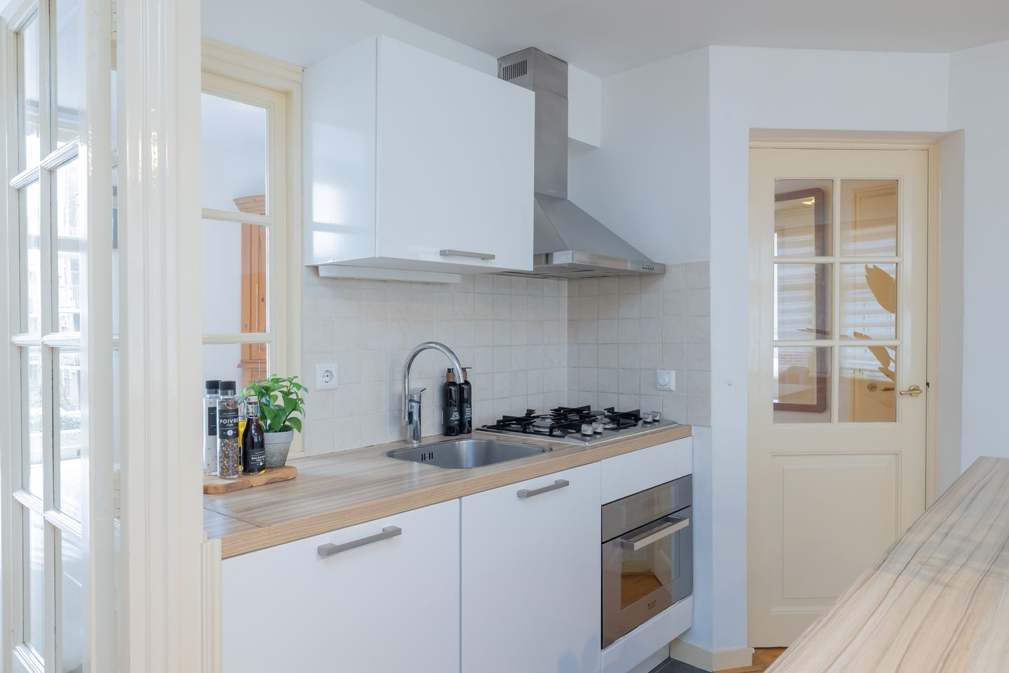 Photo 10 of Tweede Egelantiersdwarsstraat 18-B