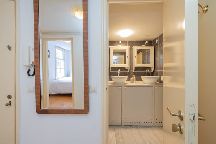 Foto 28 van Tweede Egelantiersdwarsstraat 18-B