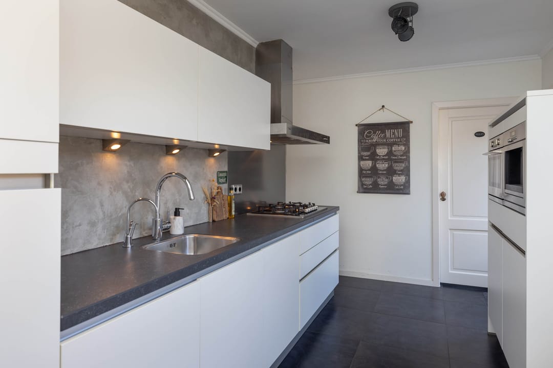 Foto 11 van Leeuwerikstraat 26