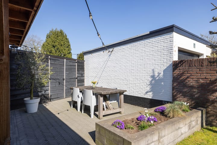 Foto 32 van Leeuwerikstraat 26