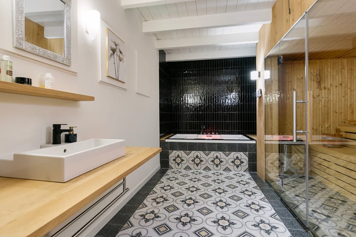 Foto 15 van Roswinkelerstraat 127