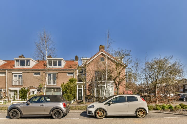 Photo 3 of Van der Leeklaan 54