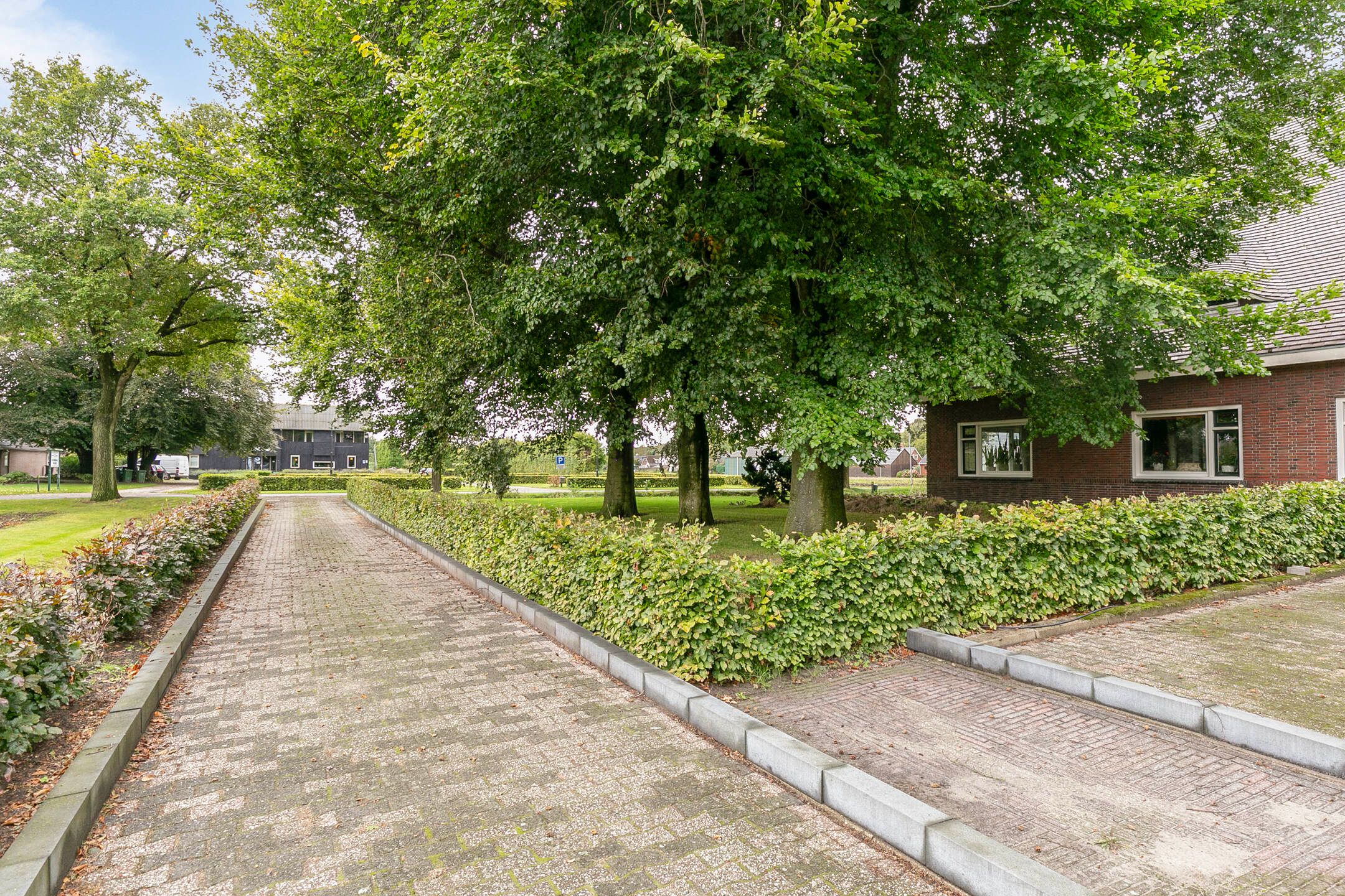 Foto 33 van Roswinkelerstraat 127