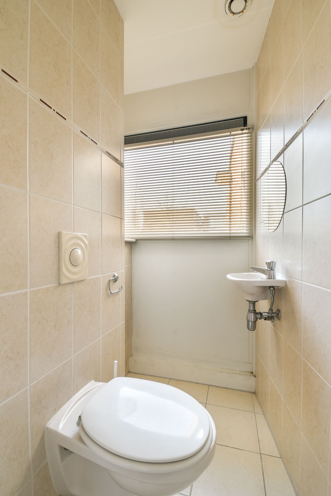 Photo 16 of Van der Leeklaan 54