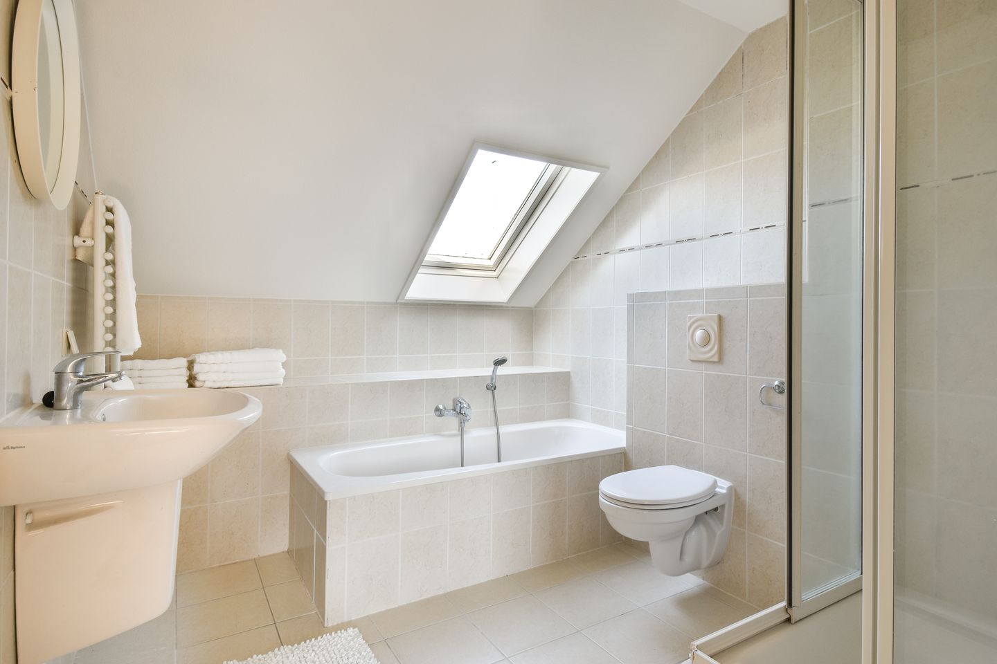 Photo 19 of Van der Leeklaan 54