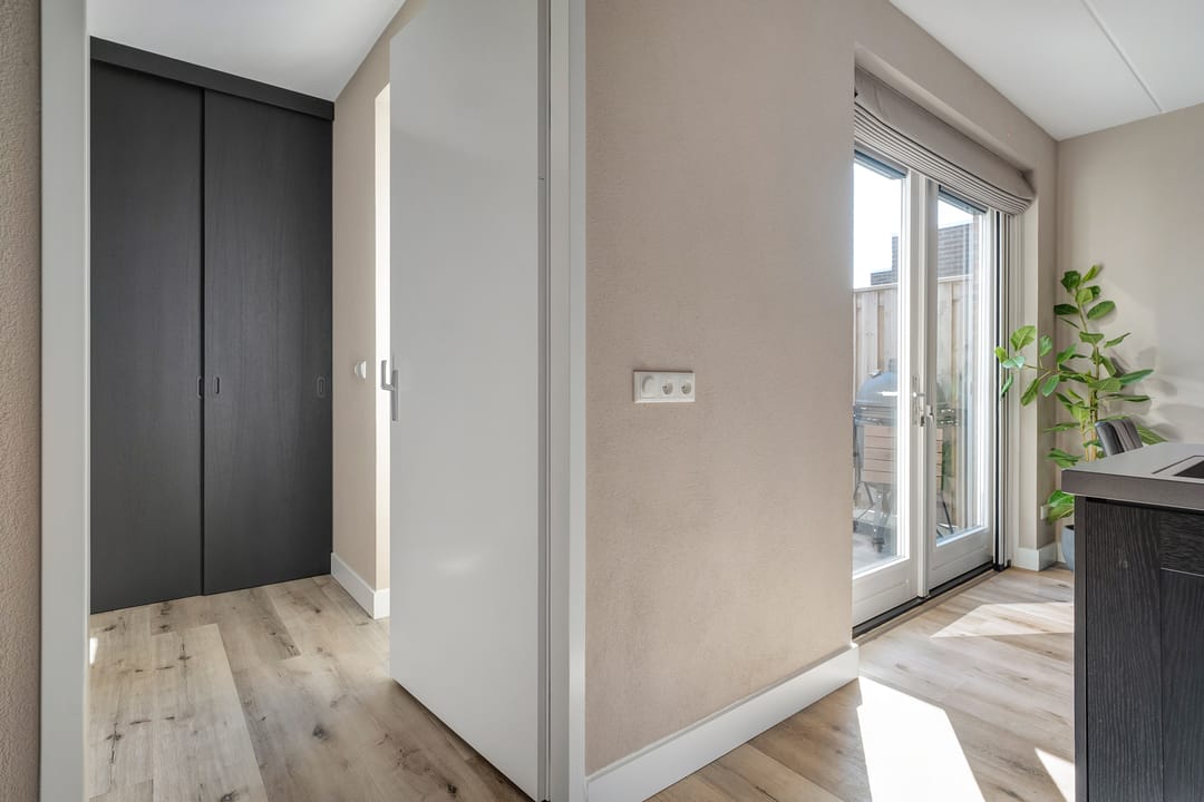 Foto 13 van Van Sandickstraat 15