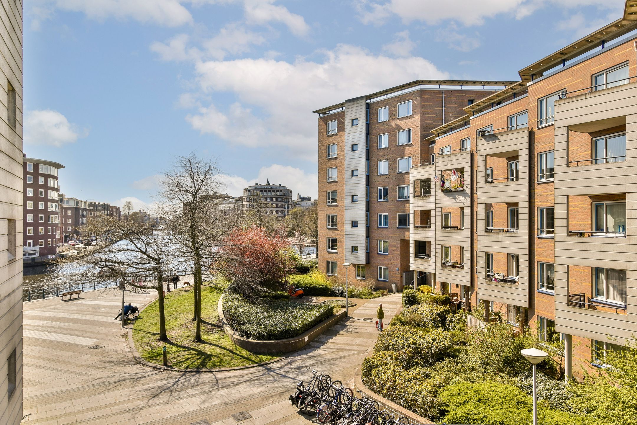 Foto 9 van De Wittenkade 305