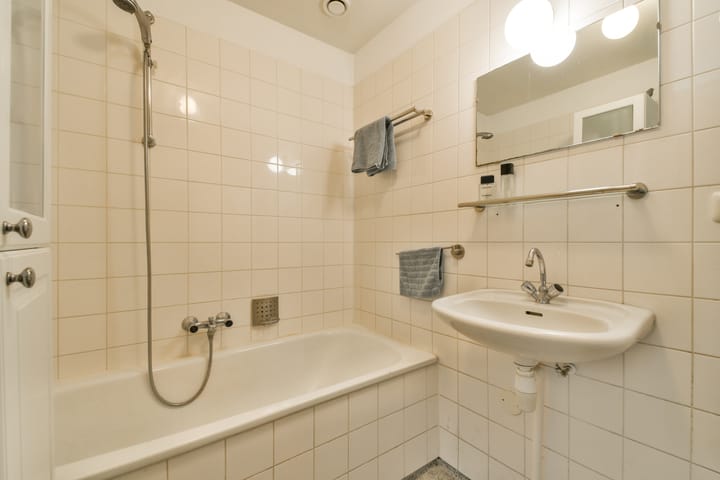 Foto 16 van De Wittenkade 305