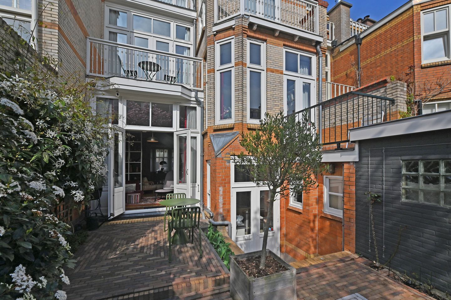 Foto 20 van Viviënstraat 86