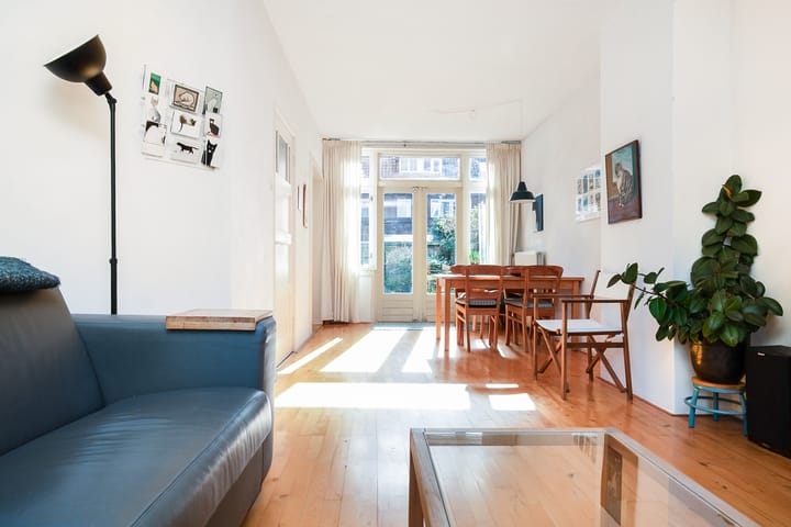 Foto 13 van Van der Helststraat 17