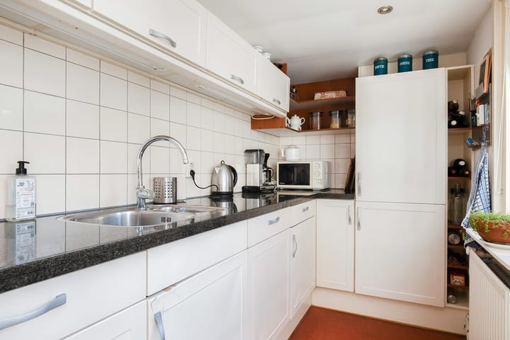 Foto 18 van Van der Helststraat 17