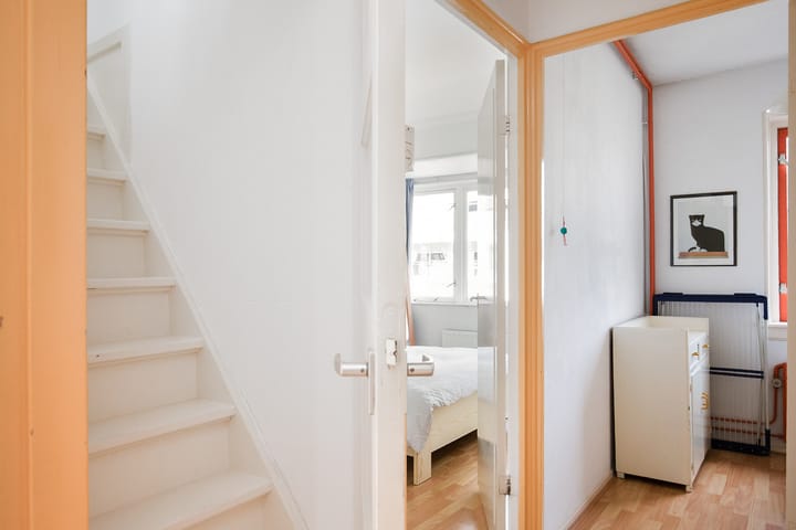 Foto 31 van Van der Helststraat 17