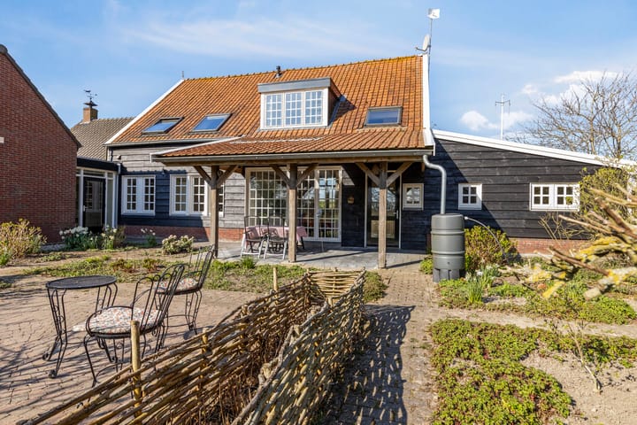 Foto 45 van Stekeldijk 13