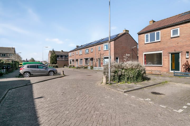 Foto 24 van Prinses Wilhelminastraat 9