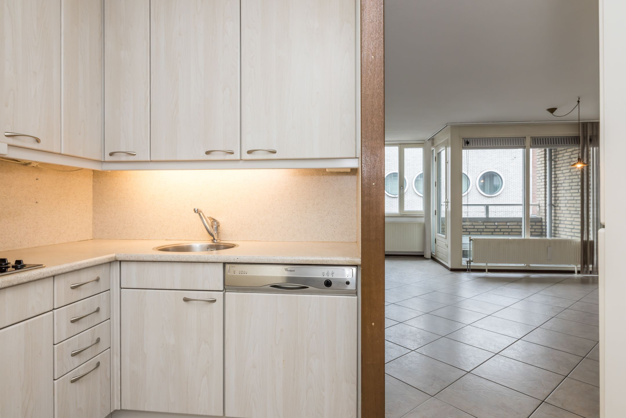 Foto 9 van Astoria-Rumpenerstraat 4