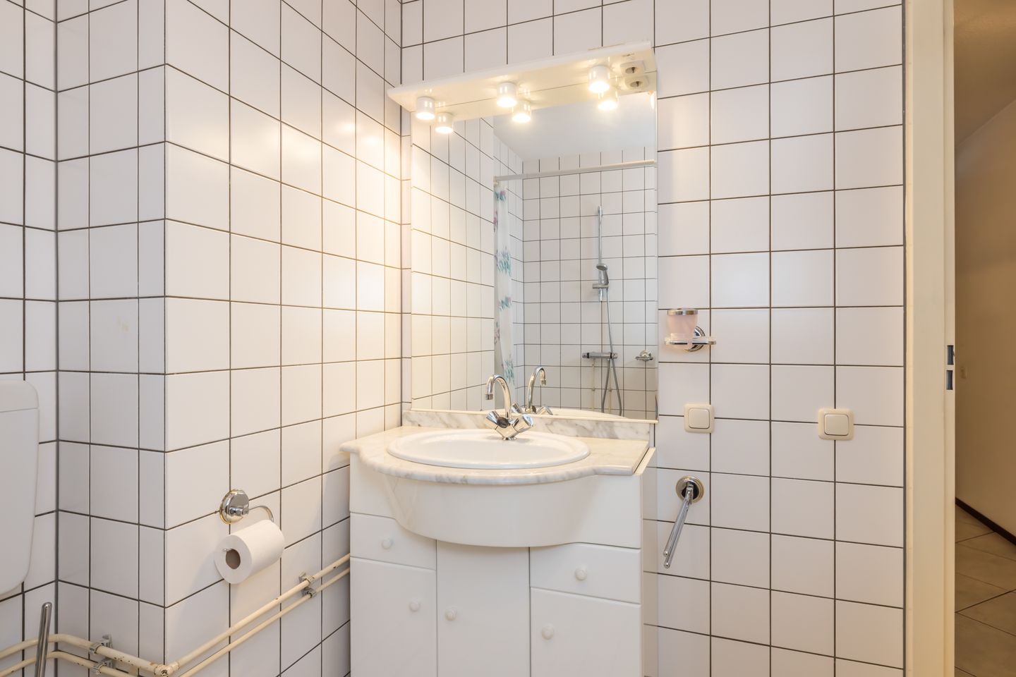 Foto 19 van Astoria-Rumpenerstraat 4