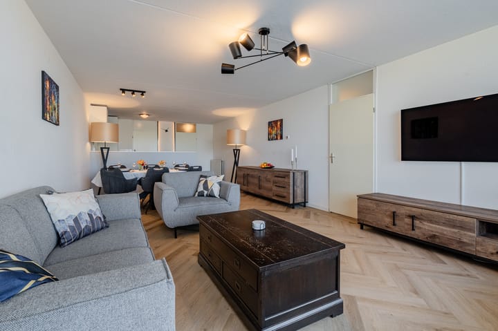 Photo 6 of Zeezigt 152