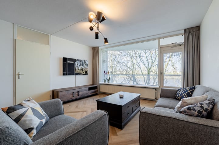 Photo 8 of Zeezigt 152