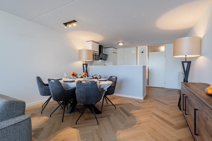 Photo 13 of Zeezigt 152