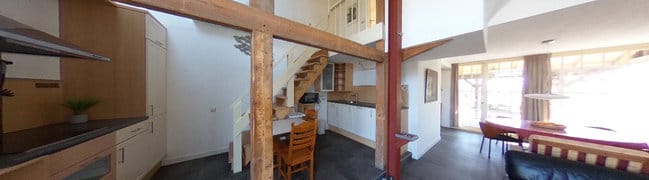 Woonkamer-gastenverblijf