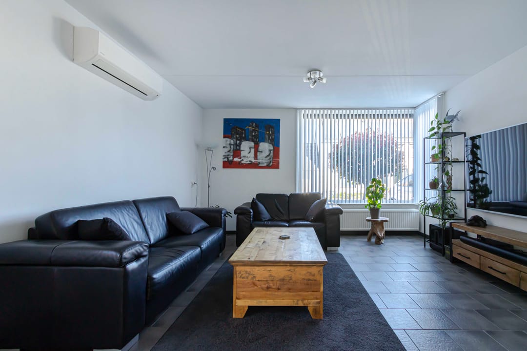 Photo 8 of Burchtstraat 36