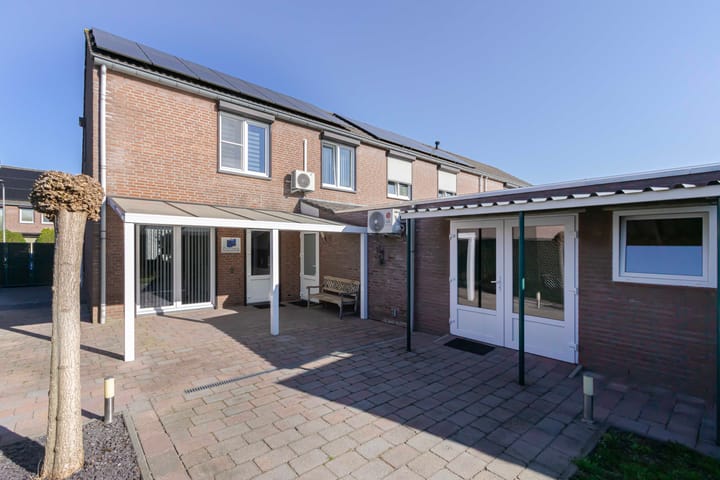 Foto 35 van Burchtstraat 36